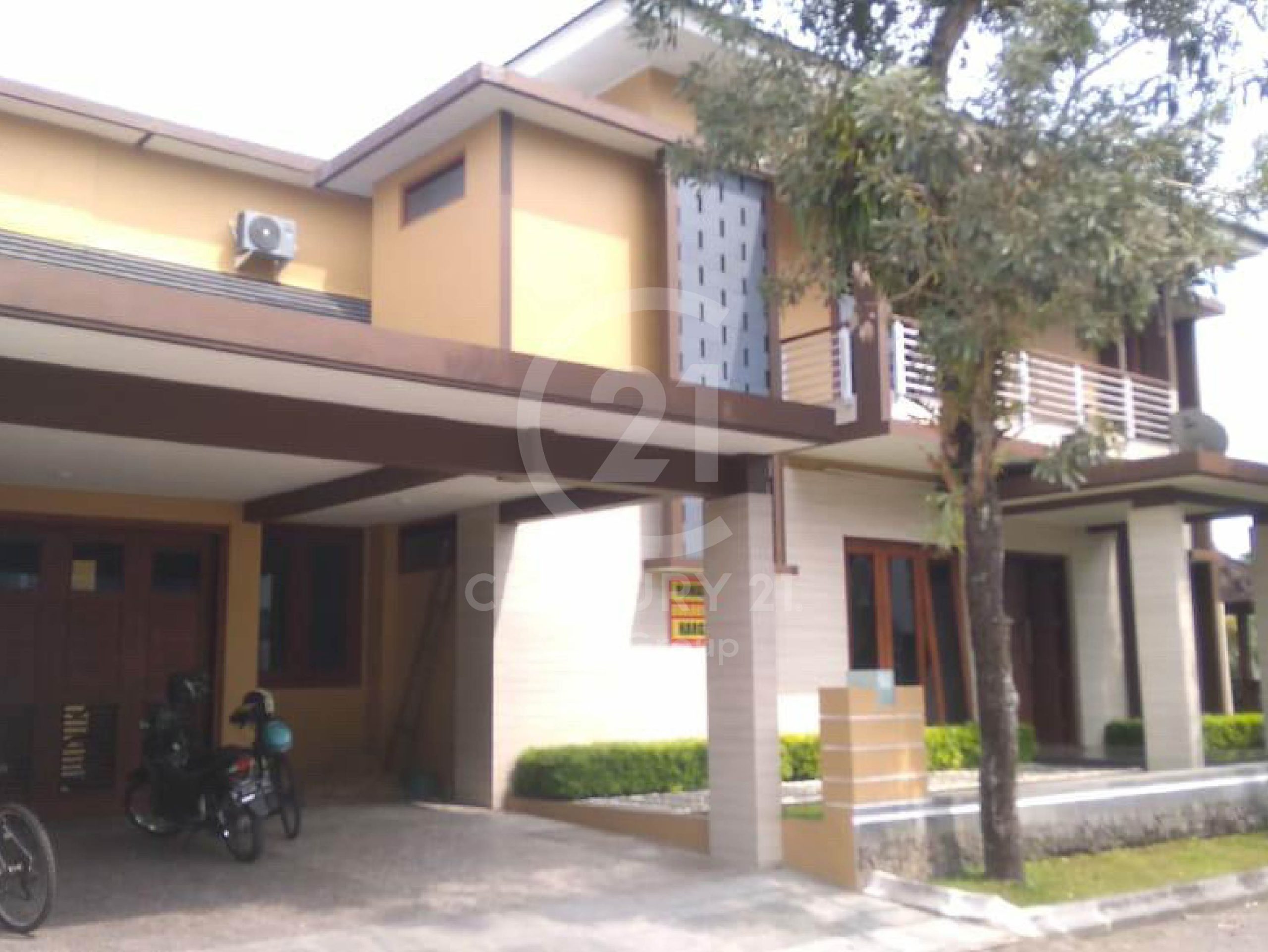 Rumah Mewah Di Bale Hinggil Jogja