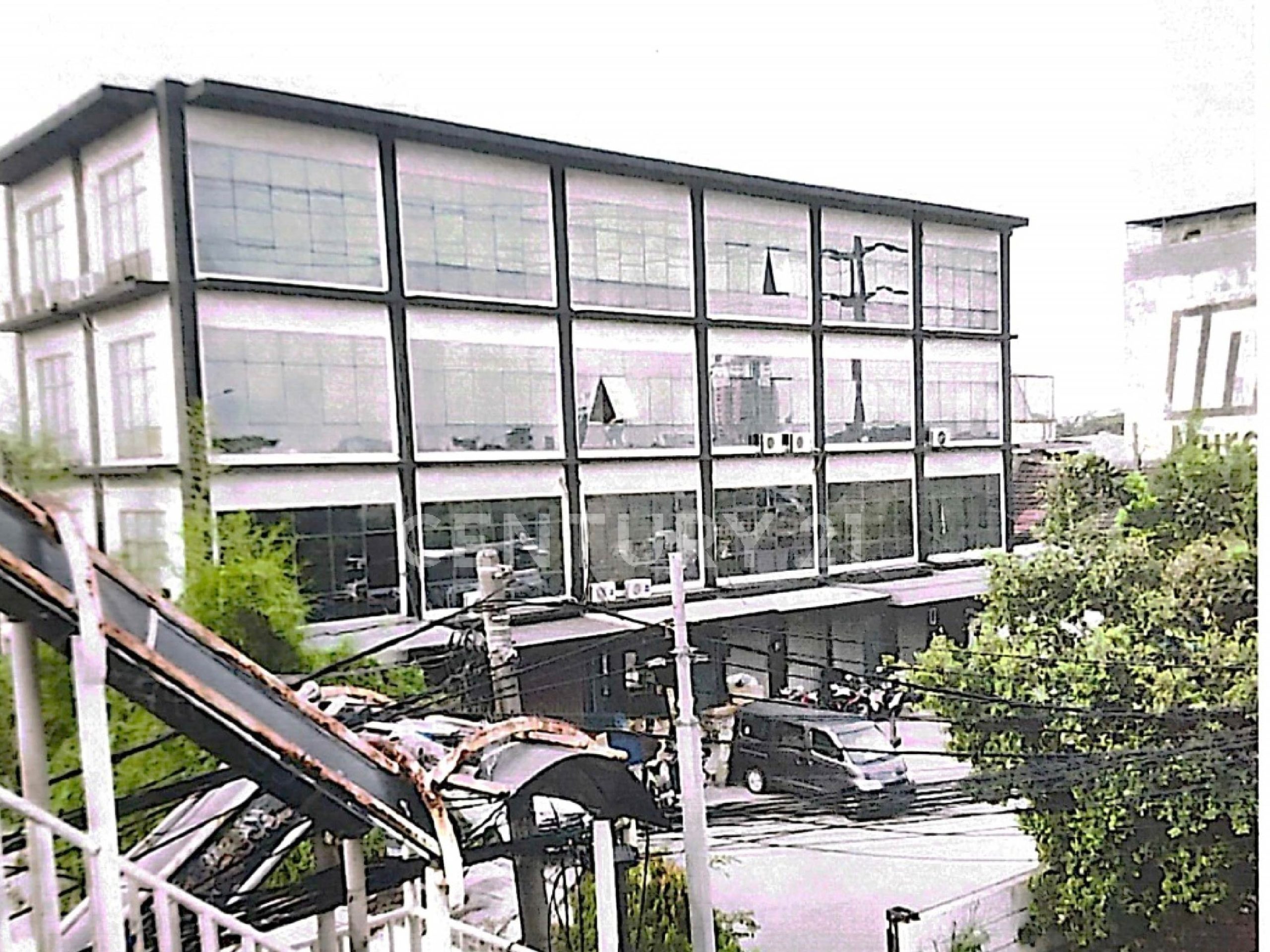 Ruko 4 Lantai Di Daan Mogot Square